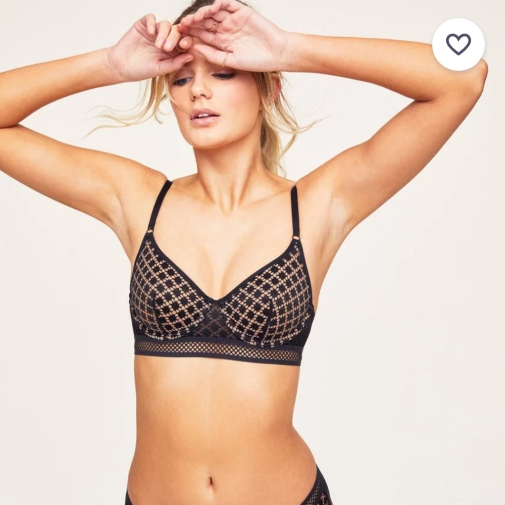 Adore me Bra